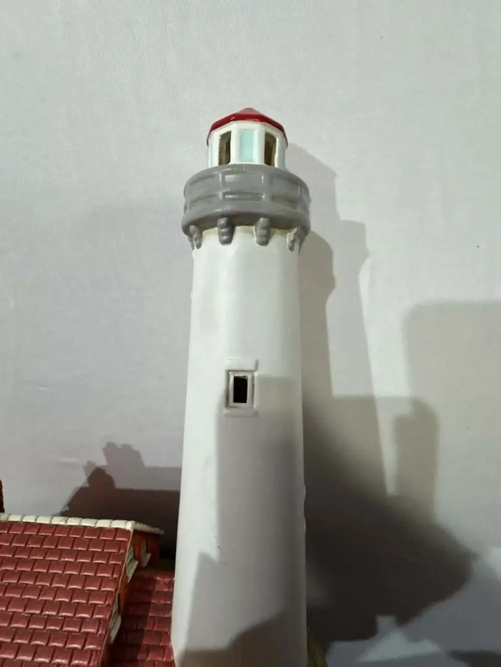 1999 Geo. Z. Lefton Tawas Point Lighthouse Figurine 12716